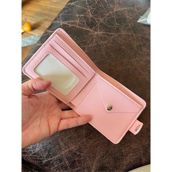 1 LEFT! Cinnamoroll Fold Wallet - Picture 3 of 5